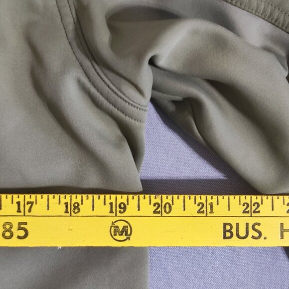Cabela's softshell jacket men's size M military green colour outdoor performance - Picture 12 of 14
